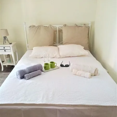 Melina Garitsa Corfu Town Apartmán