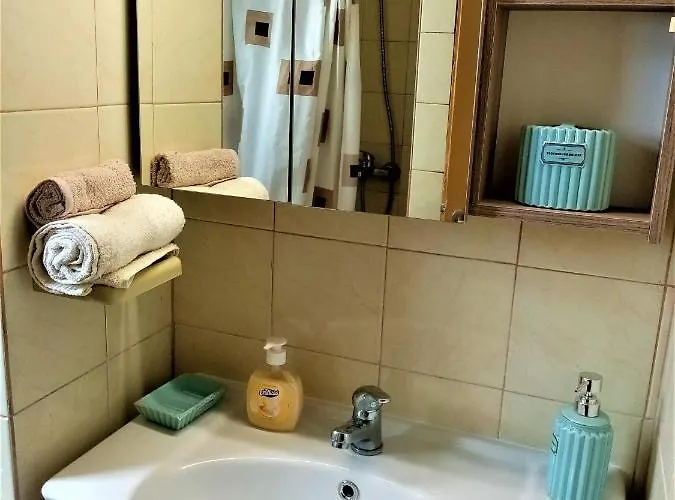 Melina Garitsa Corfu Town Apartment *