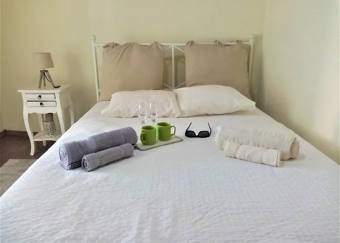 公寓 Melina Garitsa Corfu Town *